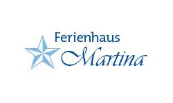 Logo des Ferienhauses Martina. Es ist die Bezeichnung des Hauses in einer blauen Schrift. Links davon ist ein blauer Stern. 